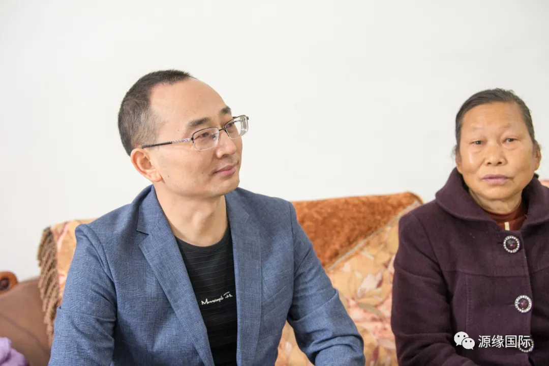 源缘国际董事长-张清云 爱心再接力